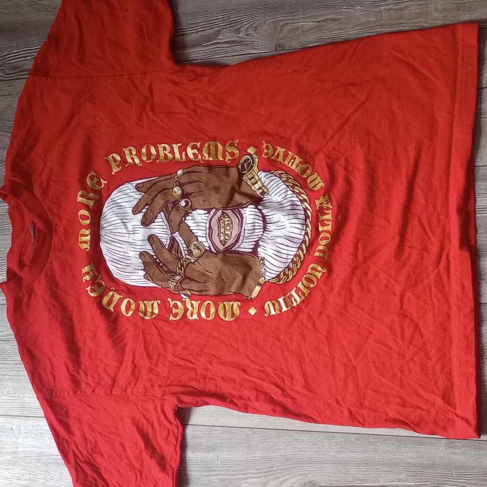 T-Shirt 'More Money More Problems'
